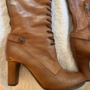 Sam Edelman lace up boots size 9
